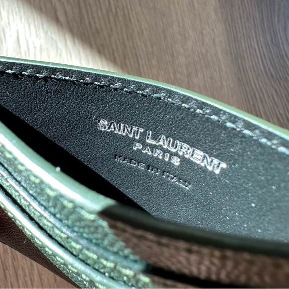 🆕 Authentic YSL Unisex Dark Green Pebbled Leather Credit Card Holder Wallet - Picture 4 of 11